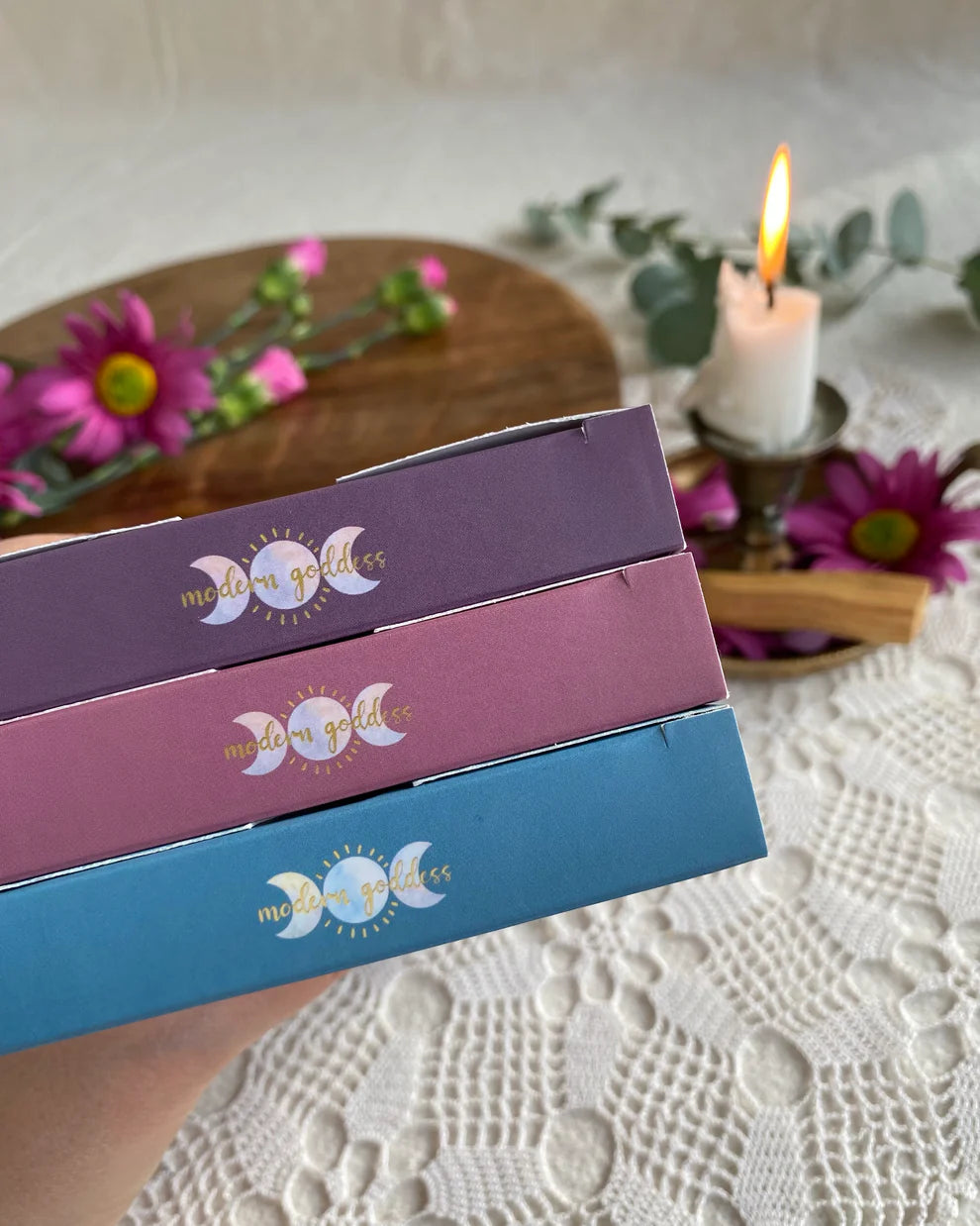 Modern Goddess birth cards confidence boost for natural childbirth