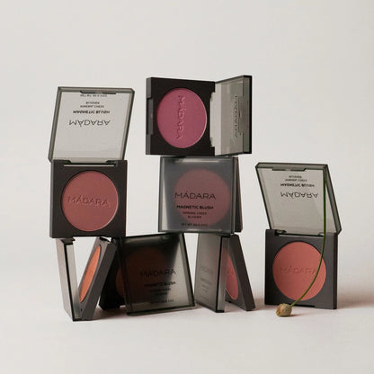 Természetes pirosító MÁDARA Magnetic blush érzékeny bőrre